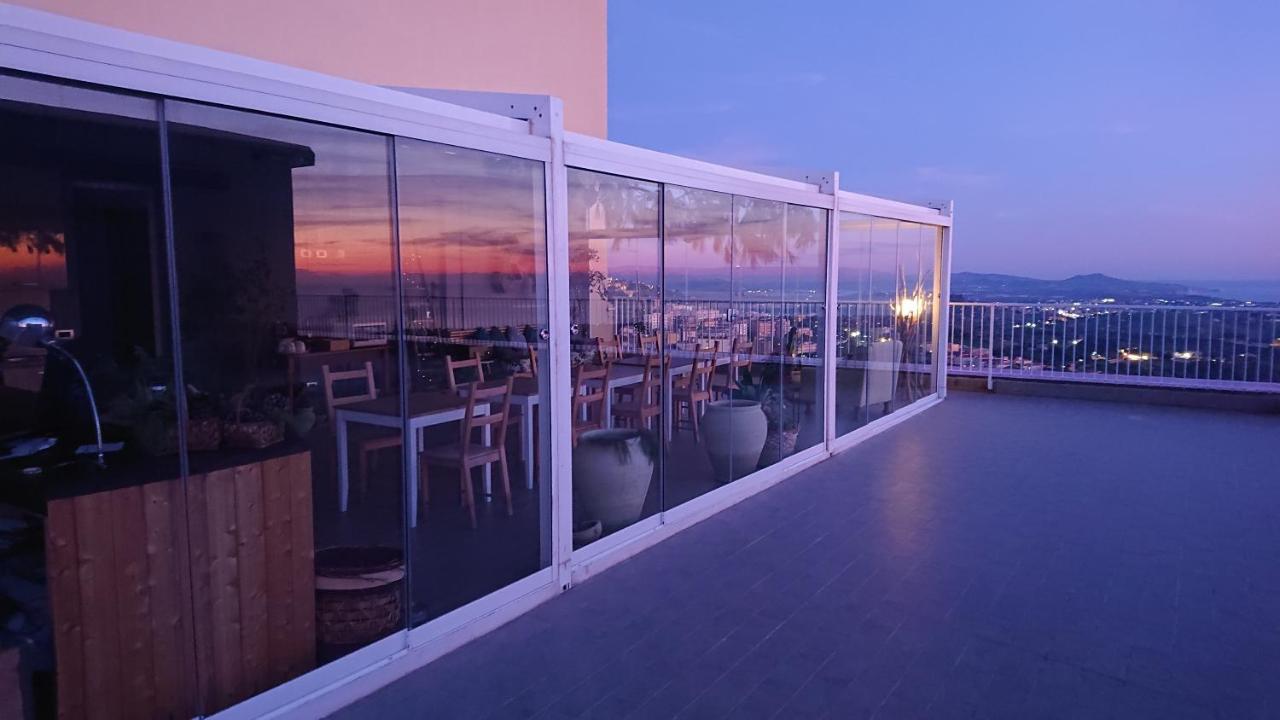 Bed and Breakfast La Terrazza Di Empedocle Agrigento Exterior foto